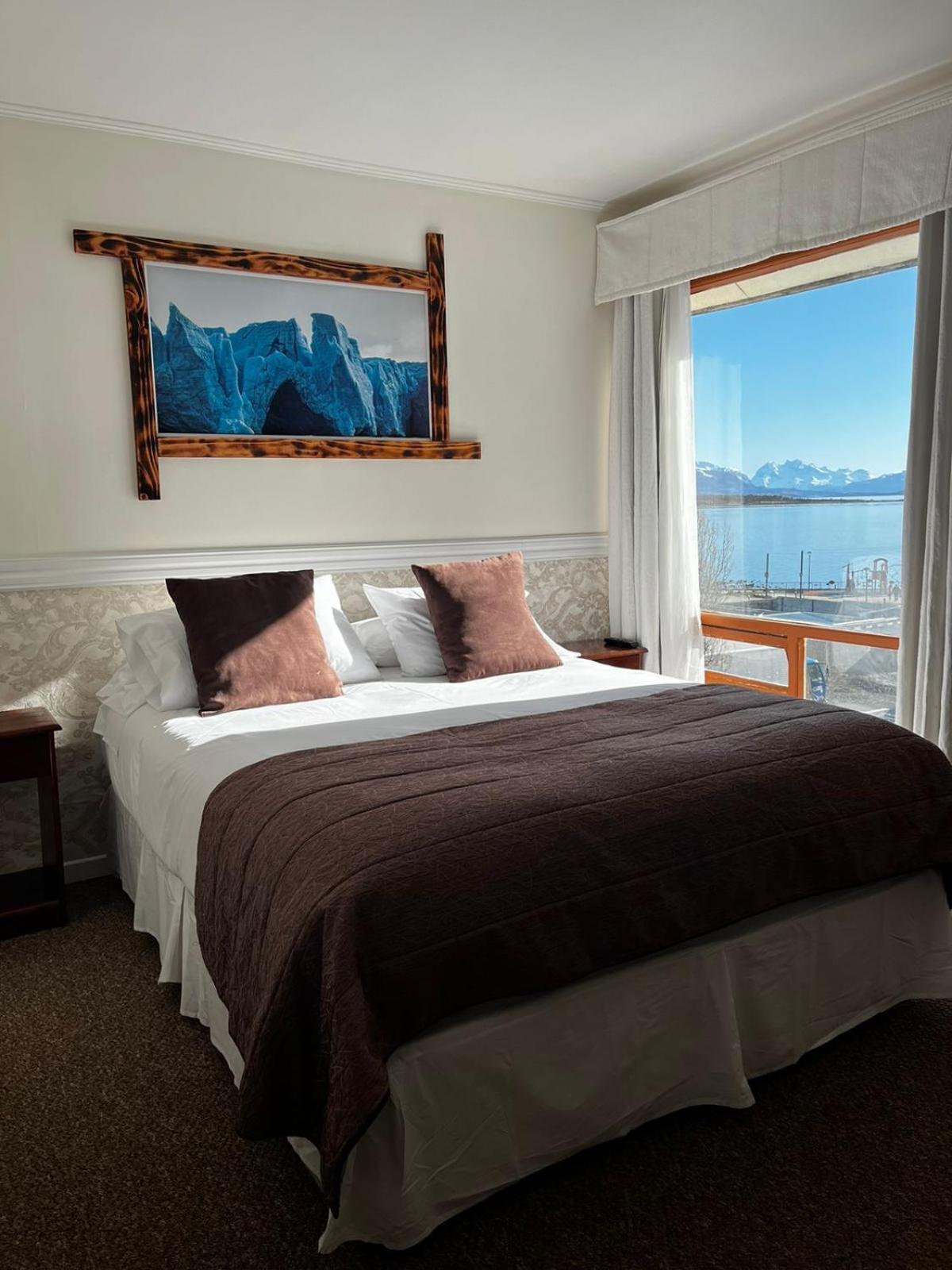 Hotel Lago Sarmiento Puerto Natales Exterior foto